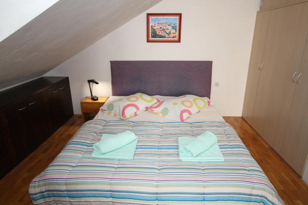 Holiday Apartment Rokov Задар Стая снимка